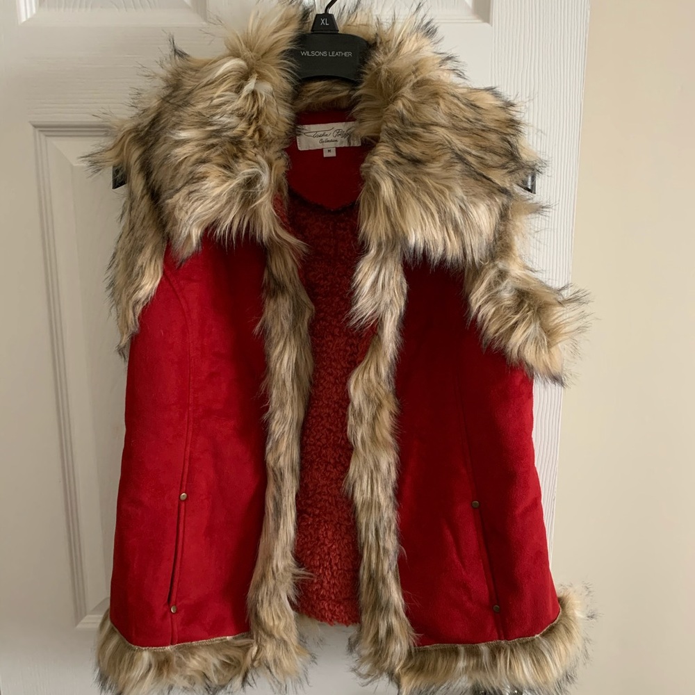 Suede Vest with fur